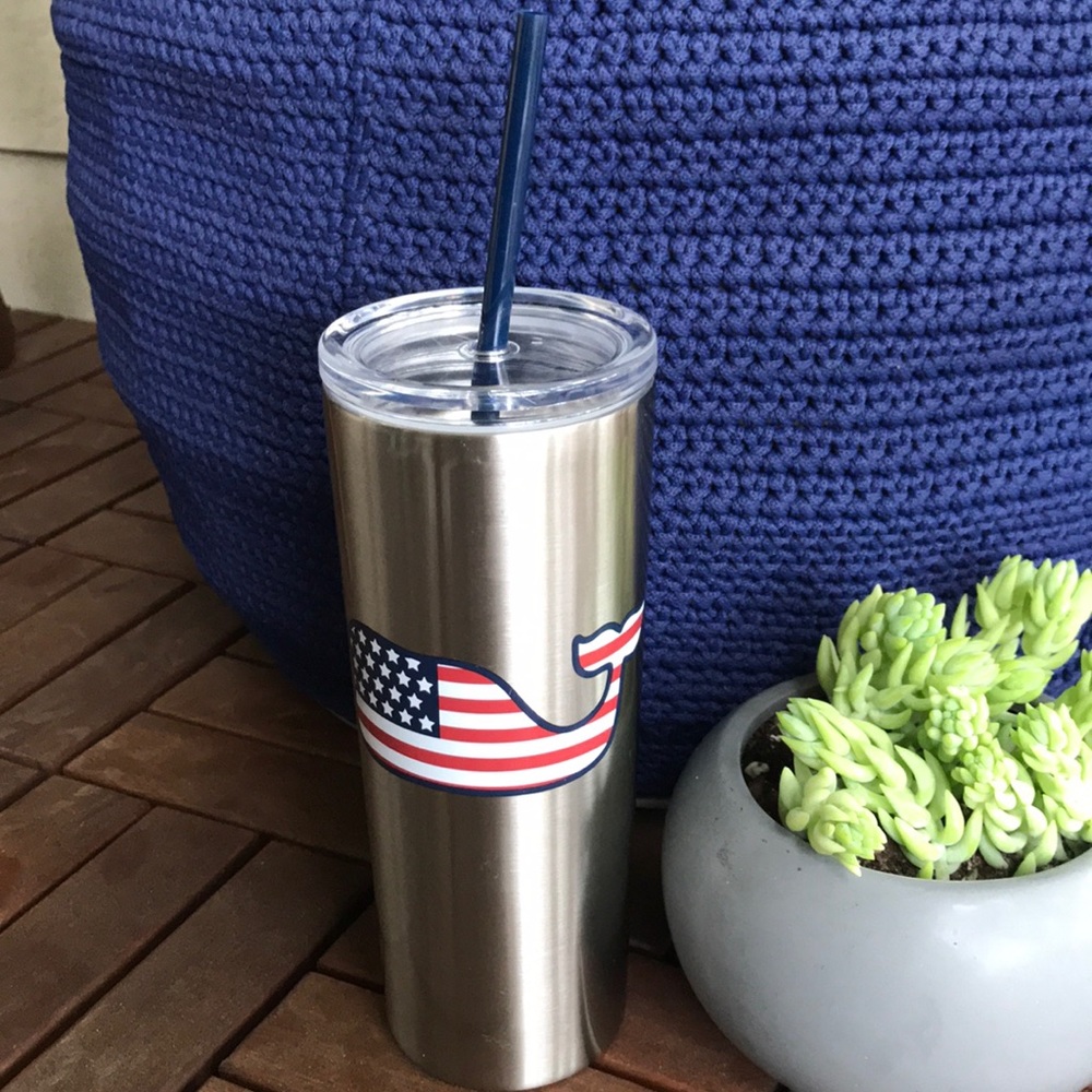 🐳 Vineyard Vines by Target Flag Whale Cup 🐳
